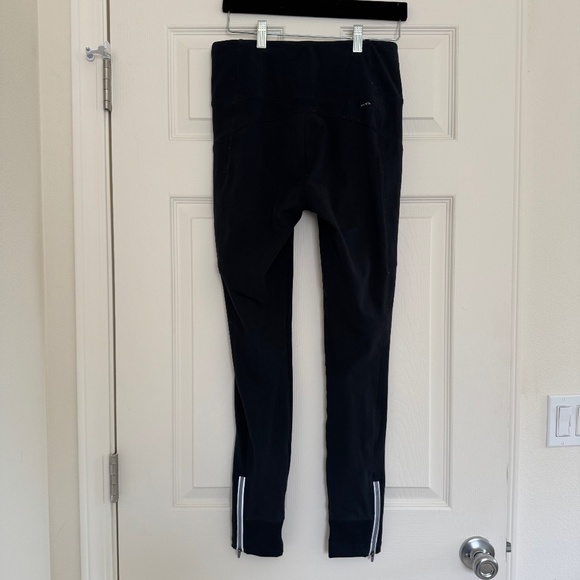 Mondetta Fleece Lined Leggings Reflective Zippers Size Women's Small - Picture 2 of 2